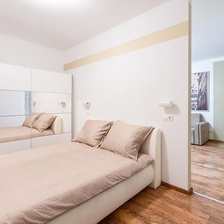 Central Seven Erzsebet Krt Budapest Exterior photo