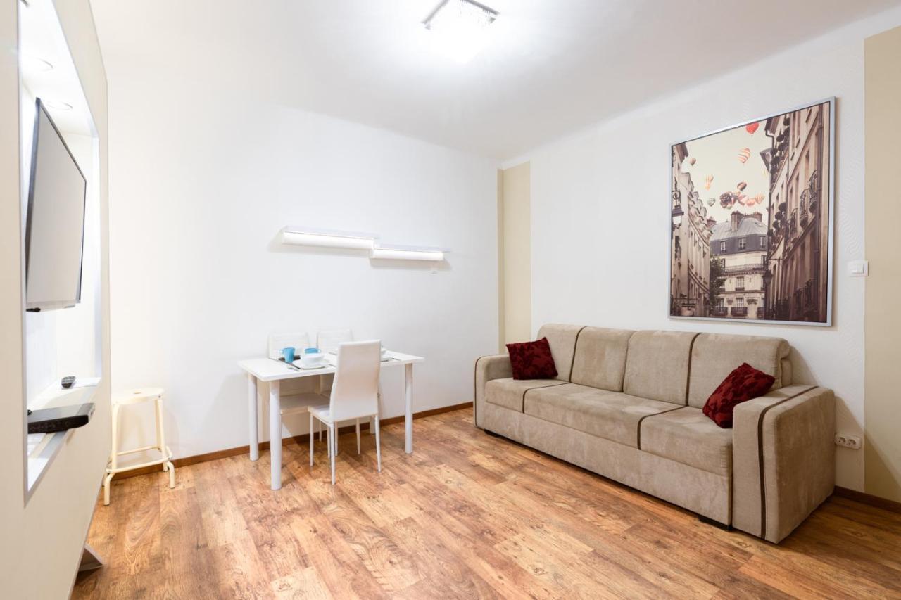 Central Seven Erzsebet Krt Budapest Exterior photo